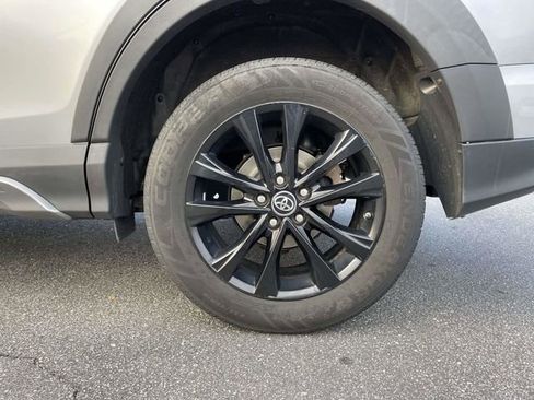 Used 2018 Toyota RAV4 Adventure image 9