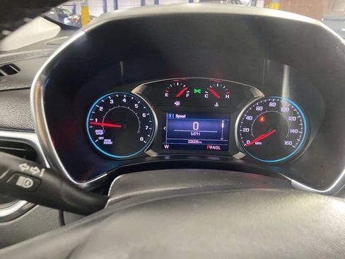 Used 2024 Chevrolet Equinox LT image 22