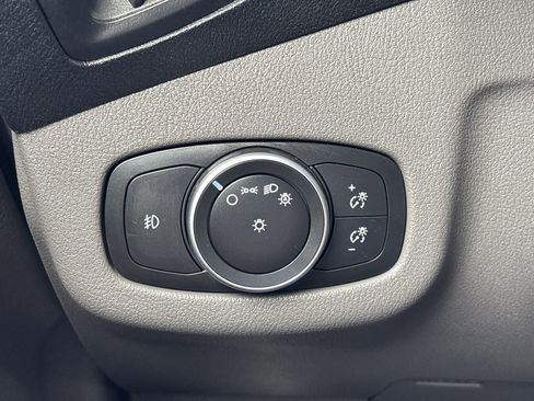 Used 2020 Ford Transit Connect XLT FWD image 25