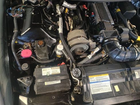 Used 1995 Chevrolet Camaro Z28 image 40