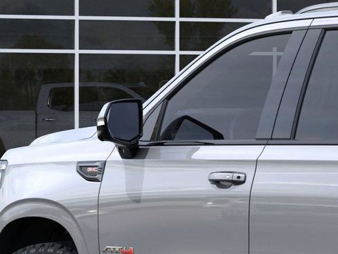 New 2026 GMC Yukon XL AT4 w/ AT4 Premium Package image 31