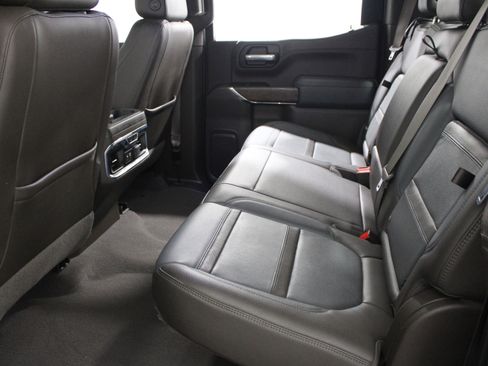 Used 2021 GMC Sierra 1500 Denali w/ Denali Ultimate Package AWD/4WD image 23