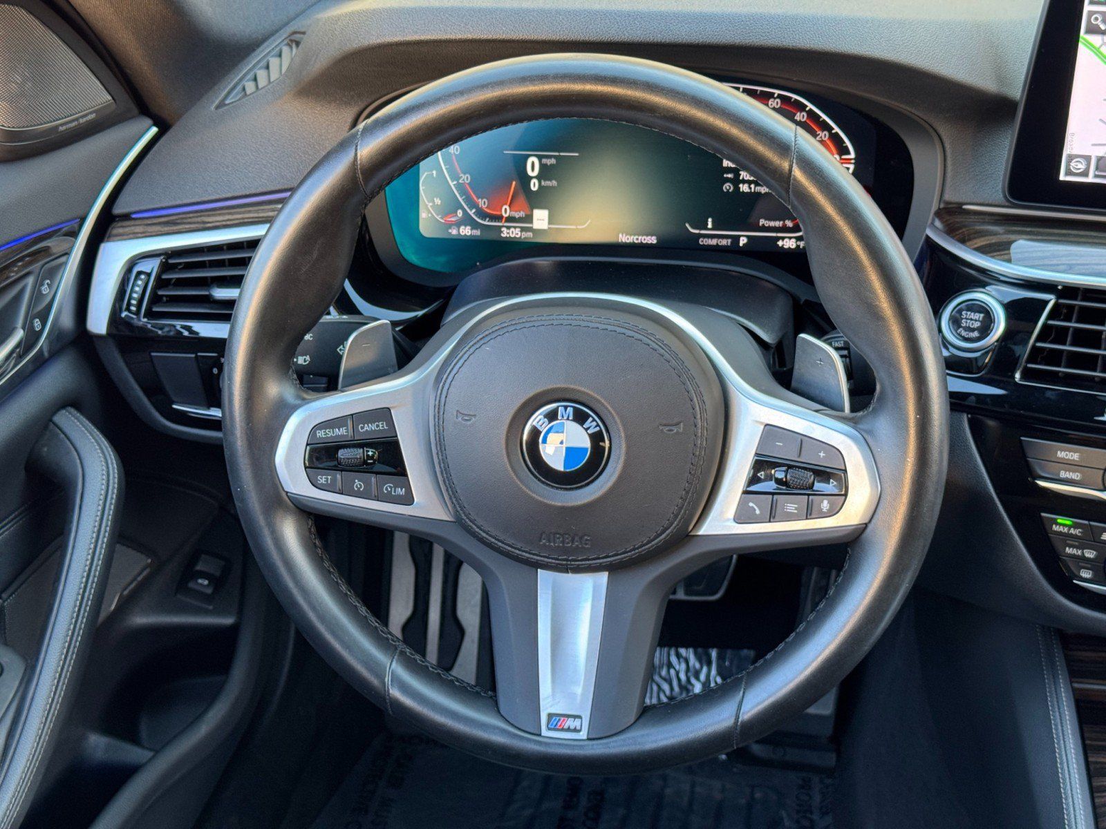 Used 2023 BMW 540i w/ M Sport Package RWD image 22