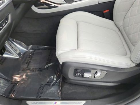 Used 2026 BMW X7 xDrive40i image 62