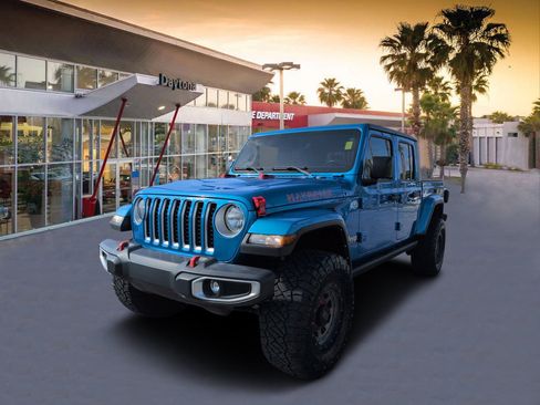 Used 2022 Jeep Gladiator Overland w/ Trailer Tow Package AWD/4WD image 7