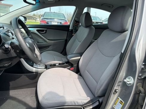Used 2013 Hyundai Elantra GLS image 14