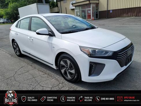 Used 2017 Hyundai Ioniq SEL w/ Tech Package 02 FWD image 3
