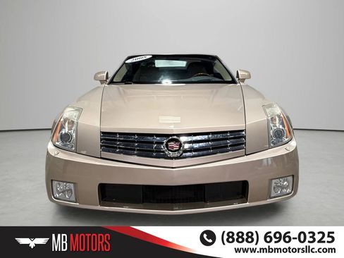 Used 2008 Cadillac XLR RWD image 2