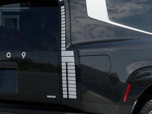 New 2026 Hyundai Ioniq 9 Calligraphy AWD/4WD image 10
