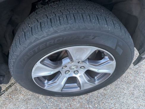 Used 2020 RAM 1500 Laramie image 12