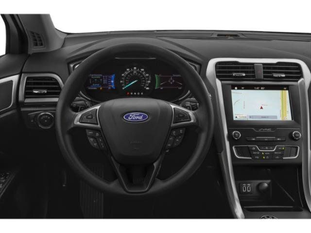 Certified 2020 Ford Fusion SE FWD image 10