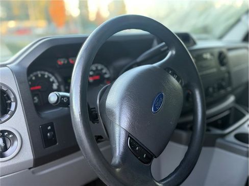 Used 2014 Ford E-150 and Econoline 150 Commercial w/ Commercial Cargo Van Package image 14