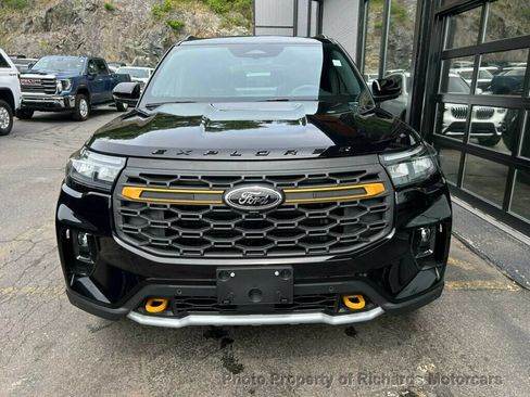 Used 2026 Ford Explorer Tremor w/ Tremor Ultimate Package AWD/4WD image 6