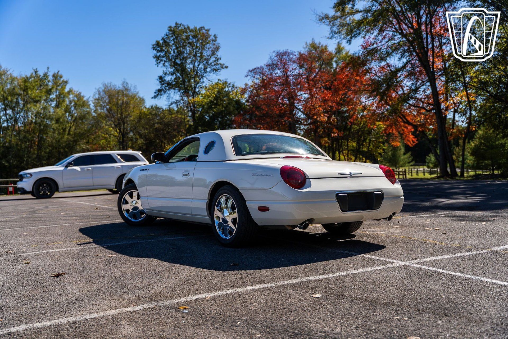 Used 2002 Ford Thunderbird RWD image 12