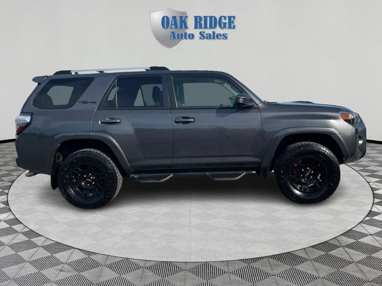 Used 2016 Toyota 4Runner TRD Pro AWD/4WD image 4