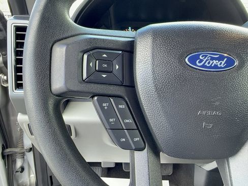 Certified 2018 Ford F150 XLT RWD image 25