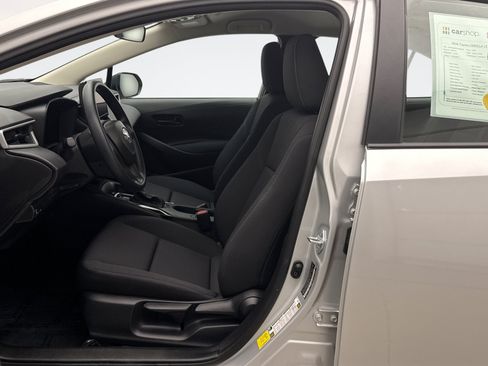 Used 2026 Toyota Corolla LE w/ LE Premium Package FWD image 11