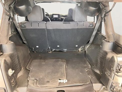 Used 2014 Jeep Wrangler Unlimited Sport w/ Connectivity Group image 7