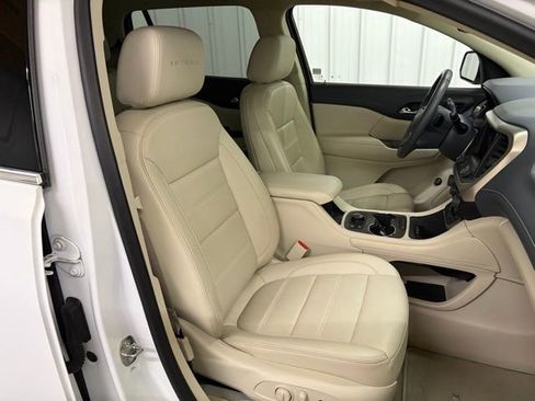 Used 2023 GMC Acadia Denali AWD/4WD image 33