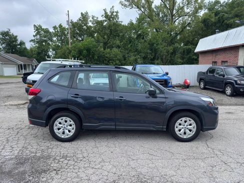 Used 2019 Subaru Forester w/ Alloy Wheel Package AWD/4WD image 4