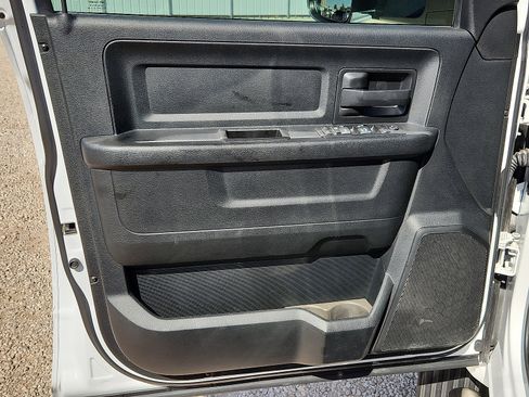 Used 2021 RAM 5500 Tradesman w/ Chrome Appearance Group image 12