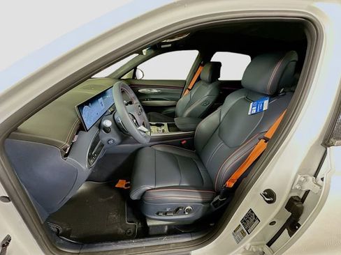 New 2026 Genesis GV70 2.5T Sport Prestige AWD/4WD image 16