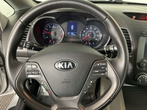 Used 2016 Kia Forte EX w/ EX Premium Package image 16