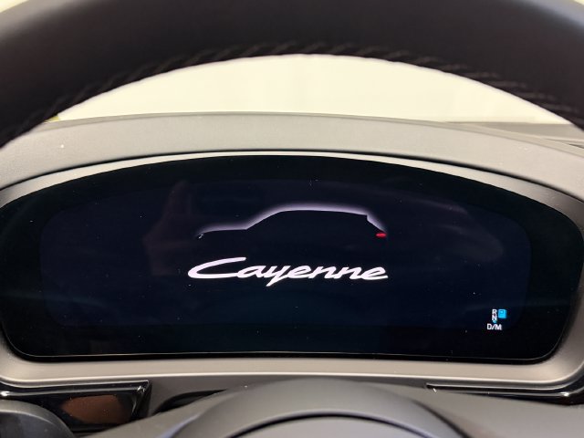 Certified 2026 Porsche Cayenne E-Hybrid AWD/4WD image 19