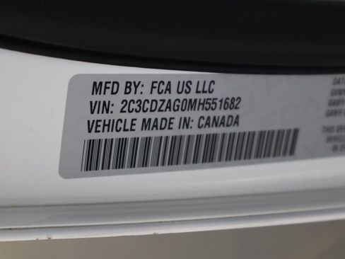 Used 2021 Dodge Challenger SXT RWD image 40