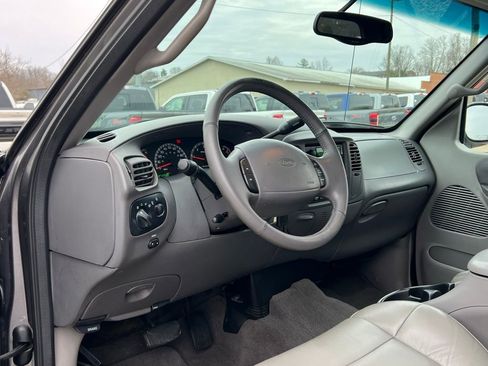 Used 2002 Ford F150 XLT image 13