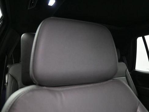 Used 2021 Chevrolet Tahoe Z71 w/ Z71 Off-Road Package image 19