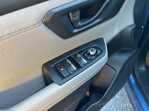 Certified 2025 Subaru Forester Premium image 21