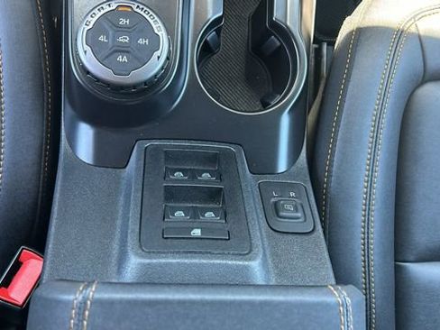 Certified 2024 Ford Bronco Badlands AWD/4WD image 22