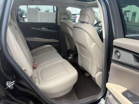 Certified 2023 Lincoln Nautilus Reserve w/ Equipment Group 201A AWD/4WD image 15