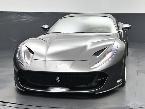 Used 2023 Ferrari 812 GTS RWD image 6