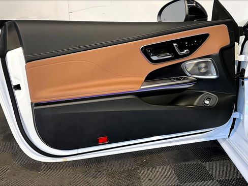 New 2026 Mercedes-Benz CLE 450 4MATIC Coupe image 11