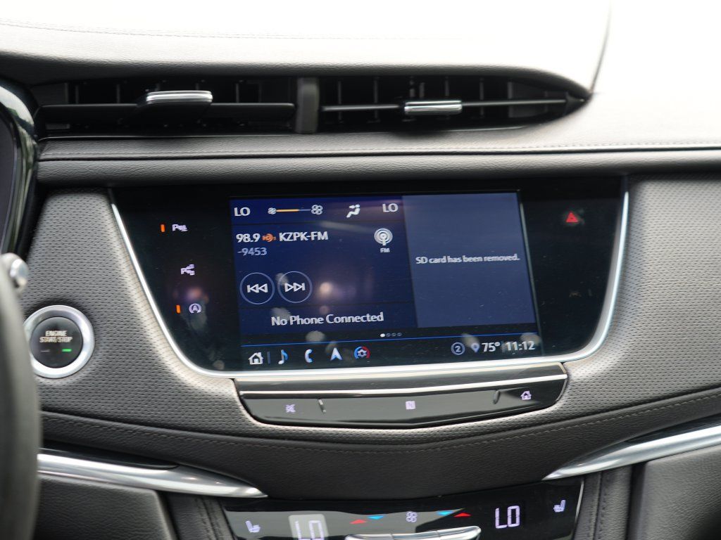 Used 2020 Cadillac XT5 Premium Luxury AWD/4WD image 23