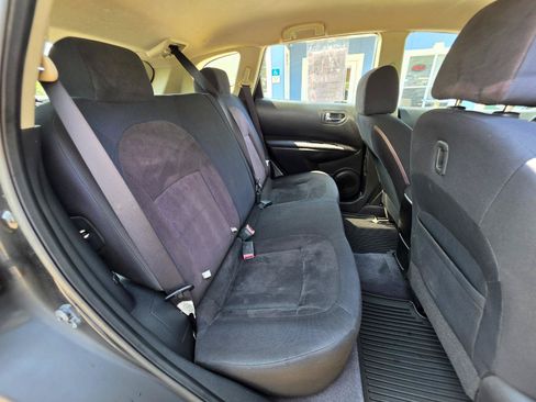 Used 2009 Nissan Rogue S FWD image 20