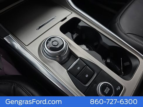 Used 2023 Ford Explorer XLT w/ Equipment Group 202A AWD/4WD image 36