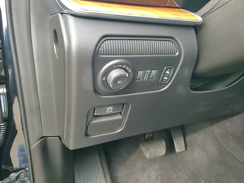 Certified 2024 Jeep Grand Wagoneer L Series III AWD/4WD image 29