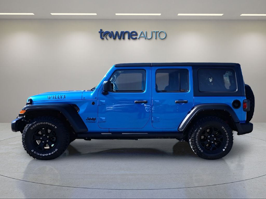 Used 2021 Jeep Wrangler Unlimited Sport AWD/4WD image 3