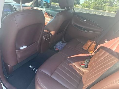 Used 2017 INFINITI QX50 AWD w/ Premium Plus Package image 15