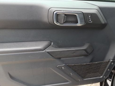 Used 2025 Ford Bronco Big Bend image 15