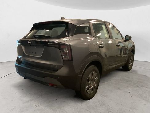Used 2025 Nissan Kicks S AWD/4WD image 6