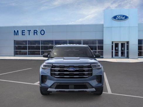 New 2026 Ford Explorer Active AWD/4WD image 7