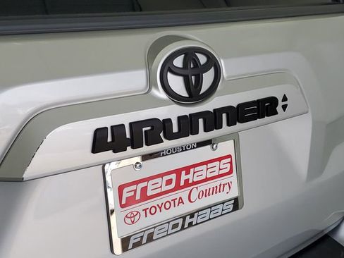 Used 2023 Toyota 4Runner SR5 image 8