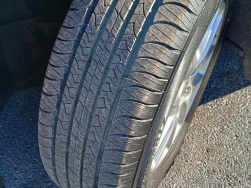 Used 2020 Chrysler Voyager Lxi image 25