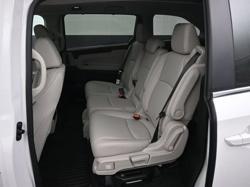 New 2026 Honda Odyssey EX-L image 10