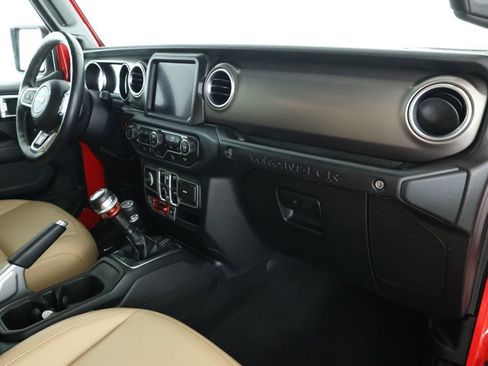 Used 2018 Jeep Wrangler Unlimited Rubicon image 23