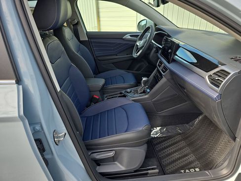 New 2026 Volkswagen Taos SEL image 10